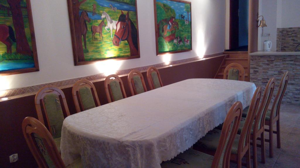 Appartement Zielone Zacisze à Zagnansk Chambre photo